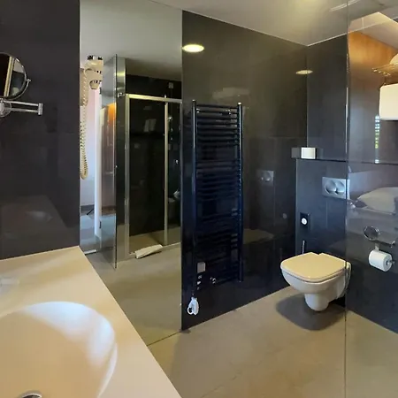 In 比奥格勒·纳·莫鲁