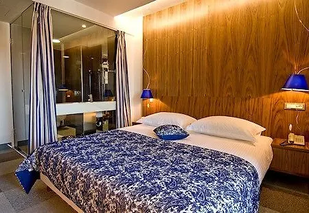 Hotel In
