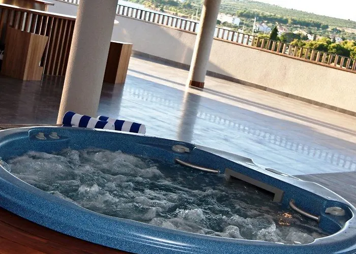 In Hotel 4*