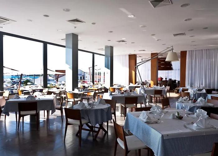 Hotel In 4*