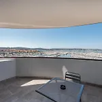 Hotel In 4*