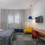 In 4* بيوغْغاد نا موغو
