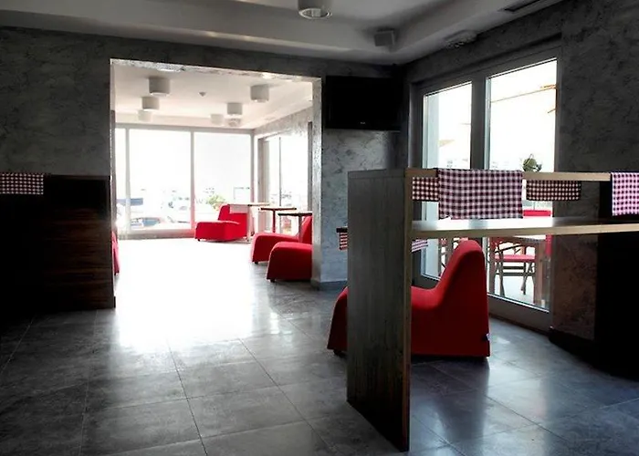 In Szálloda Biograd na Moru